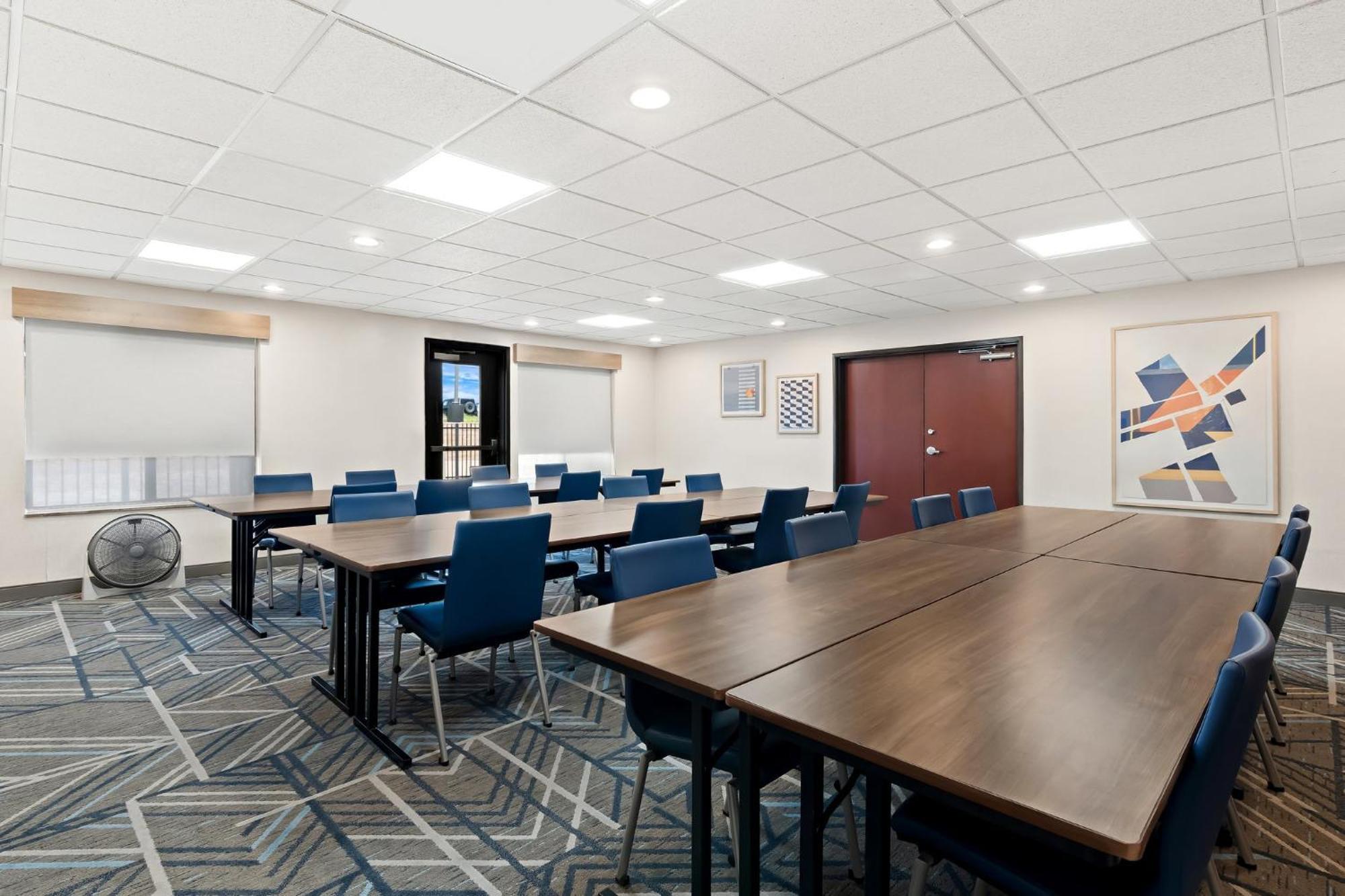 Holiday Inn Express & Suites Perry By Ihg Extérieur photo