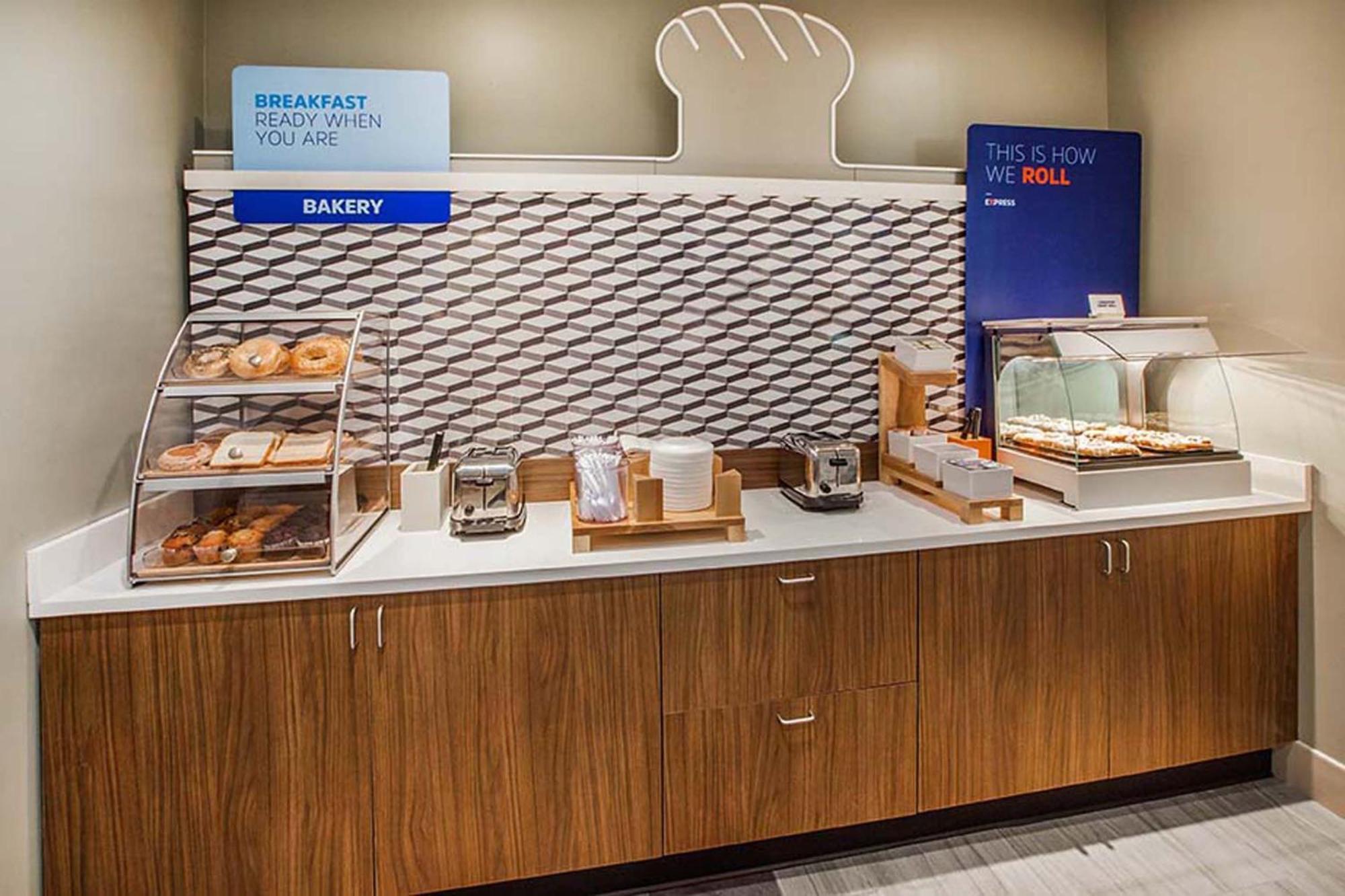 Holiday Inn Express & Suites Perry By Ihg Extérieur photo