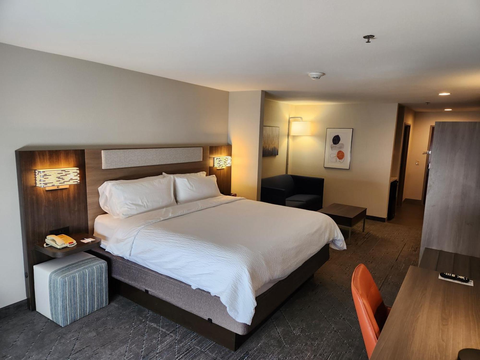 Holiday Inn Express & Suites Perry By Ihg Extérieur photo