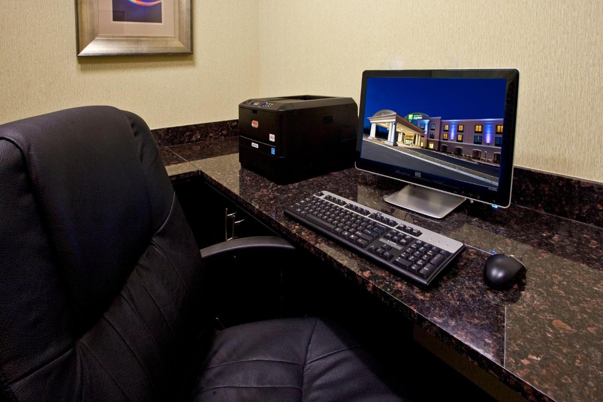 Holiday Inn Express & Suites Perry By Ihg Extérieur photo