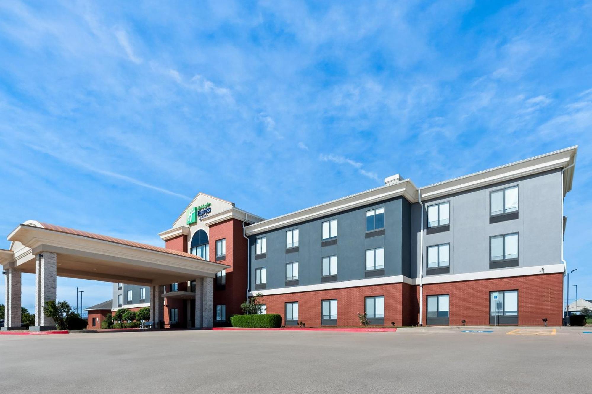 Holiday Inn Express & Suites Perry By Ihg Extérieur photo